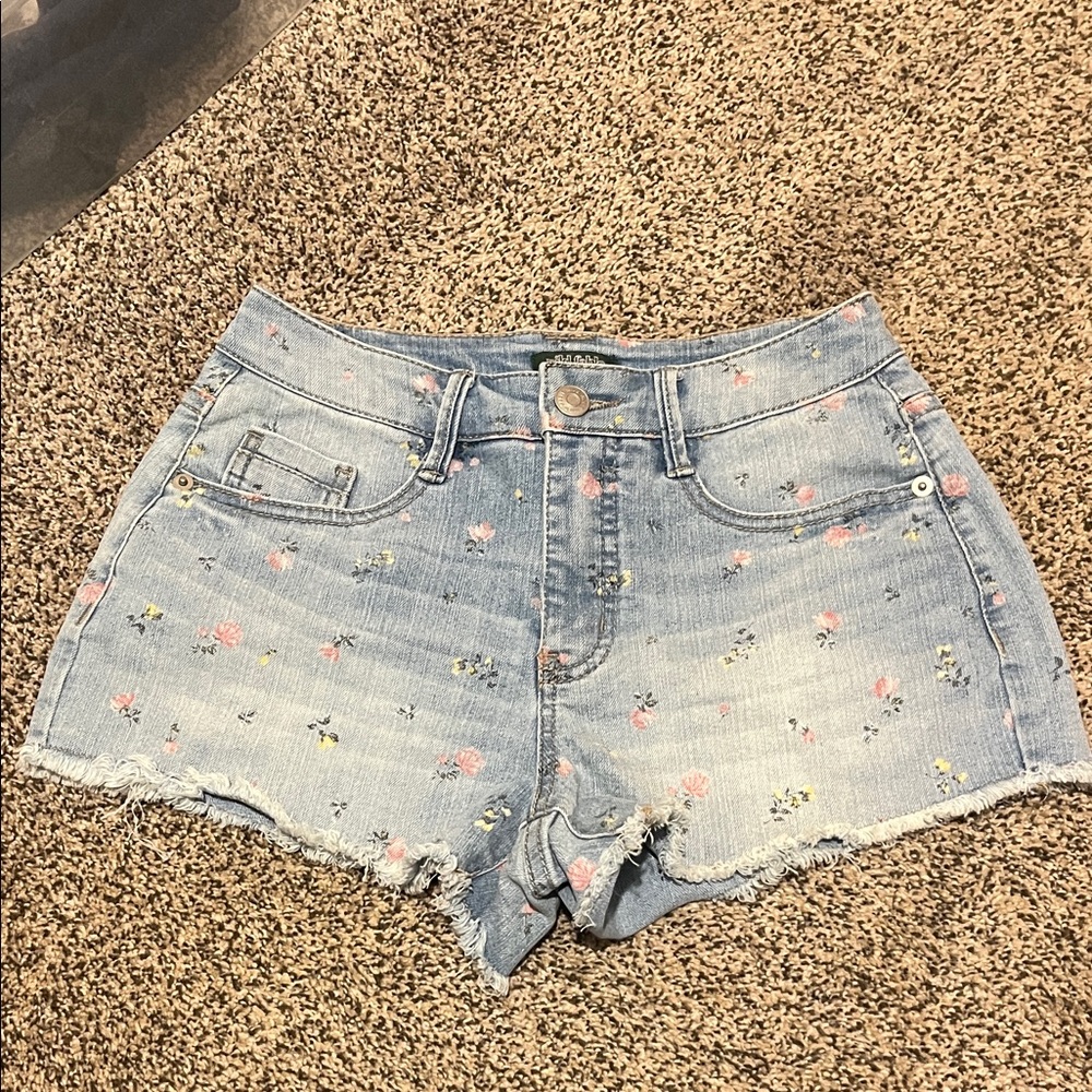 Floral Print Light Wash Denim Shorts